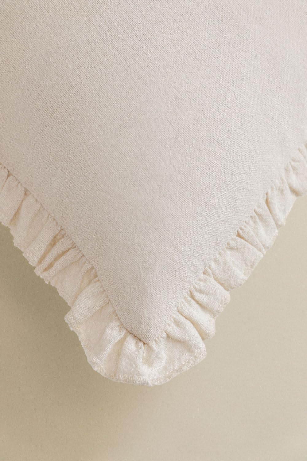Sklum Arassu cuscino quadrato 40x40 cm cotone con balze