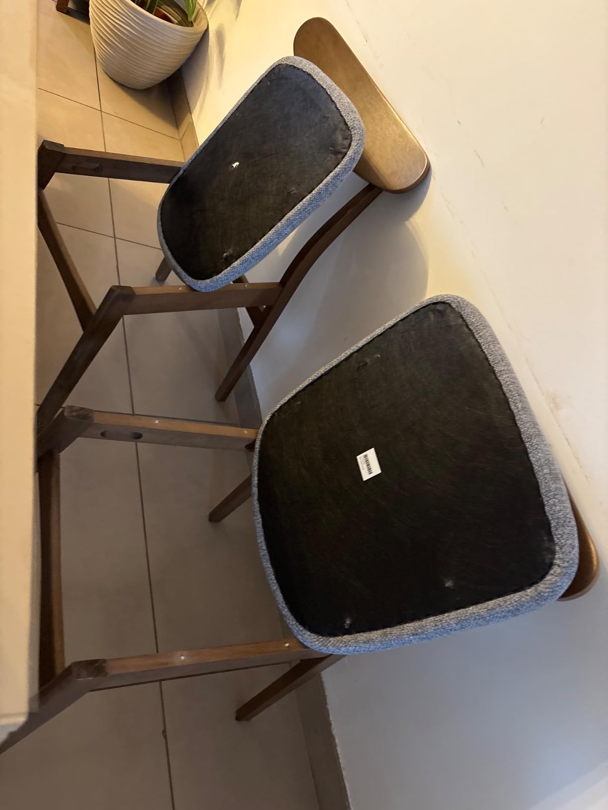 Sklum Cloda sedia da pranzo in tessuto e legno