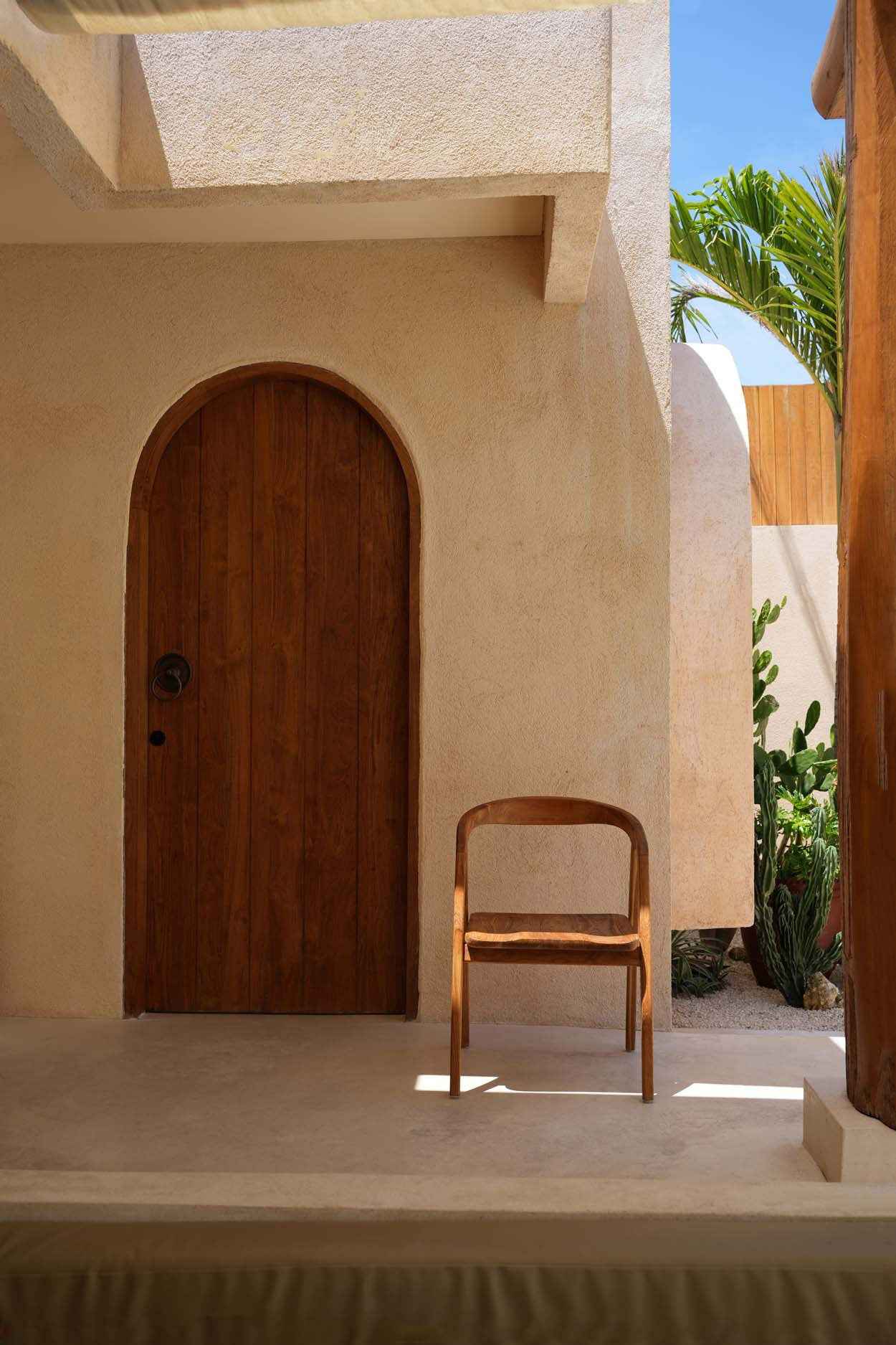 Bambua Nihi Oka sedia da esterno in teak