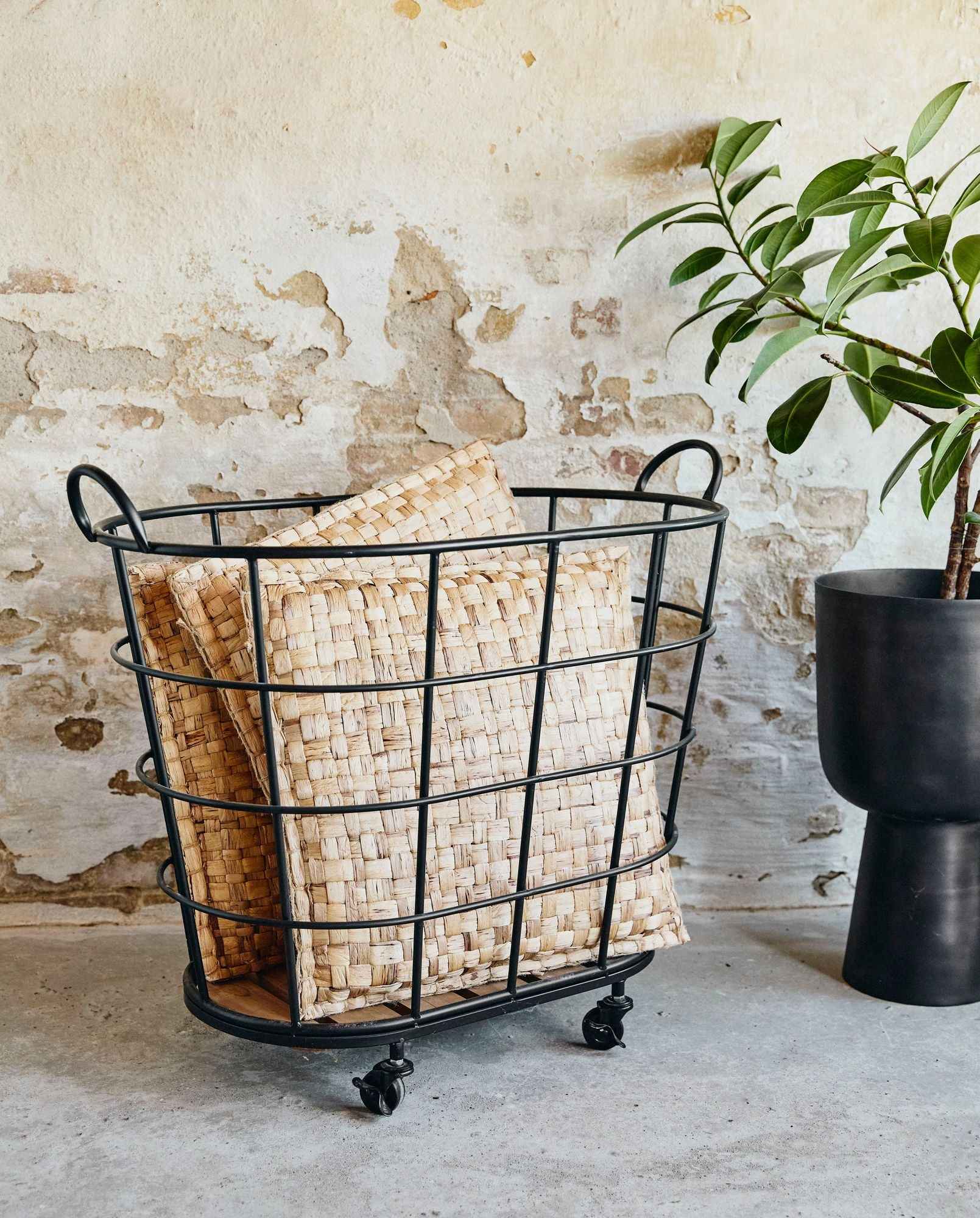 Bambua Downtown cesto con ruote nero