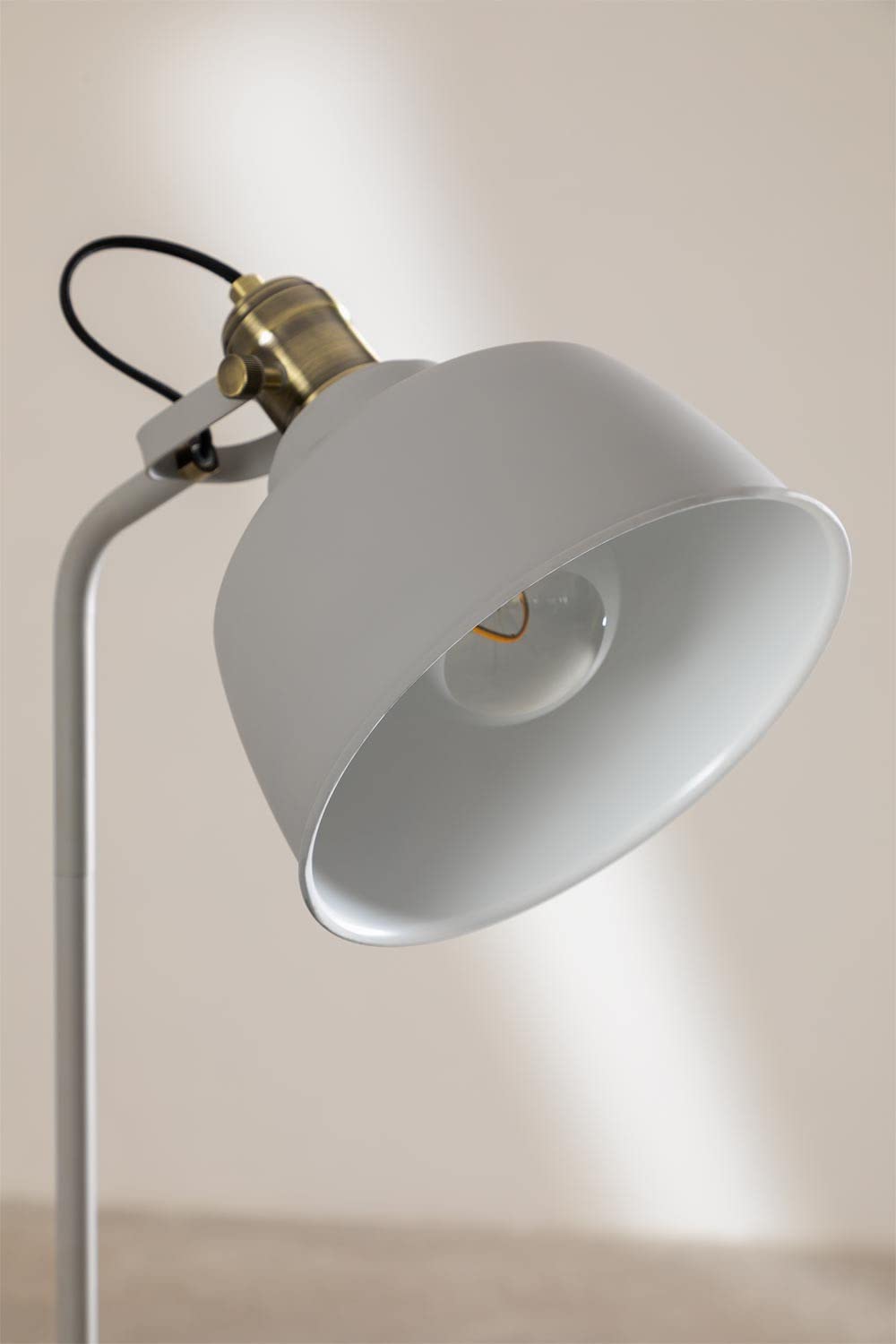 Sklum Louise lampada da terra grigio talpa chiaro ferro