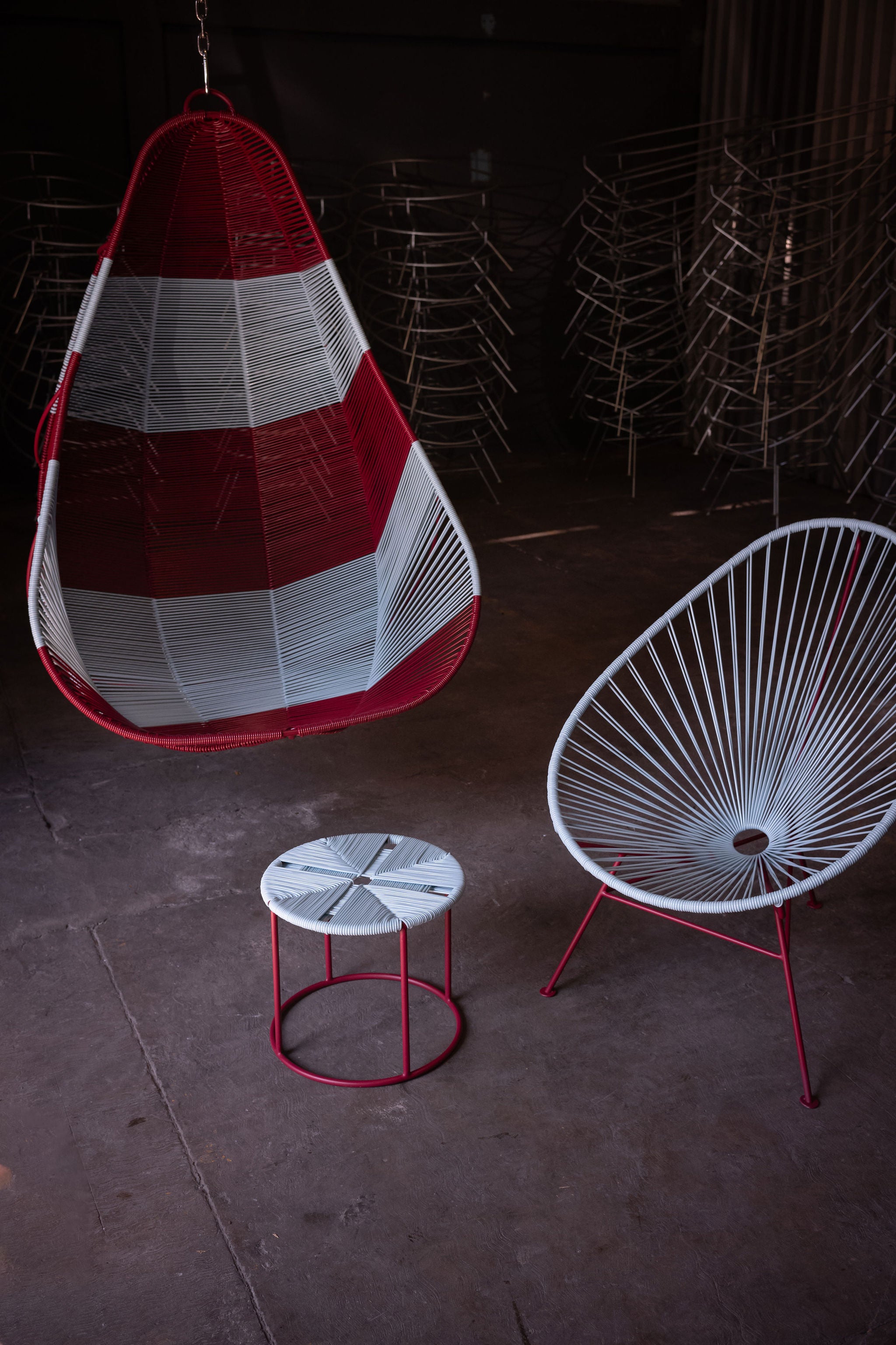 Acapulco Design Mesita CDMX_ST1 tavolino bordeaux azzurro
