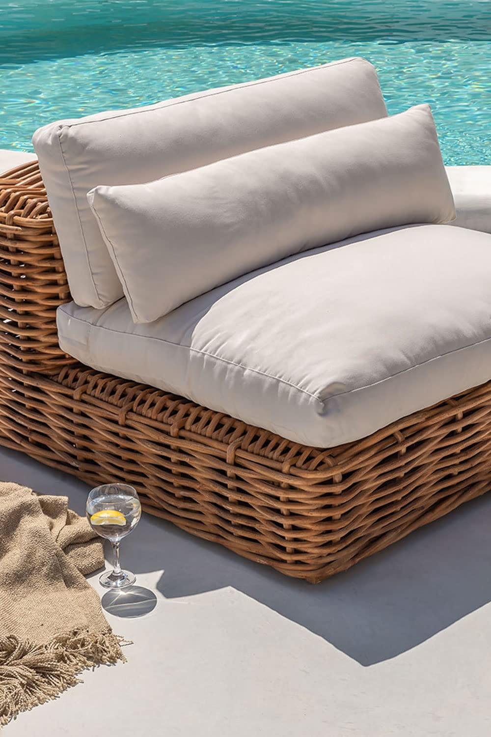 Sklum Milu modulo divano da giardino in rattan con cuscini