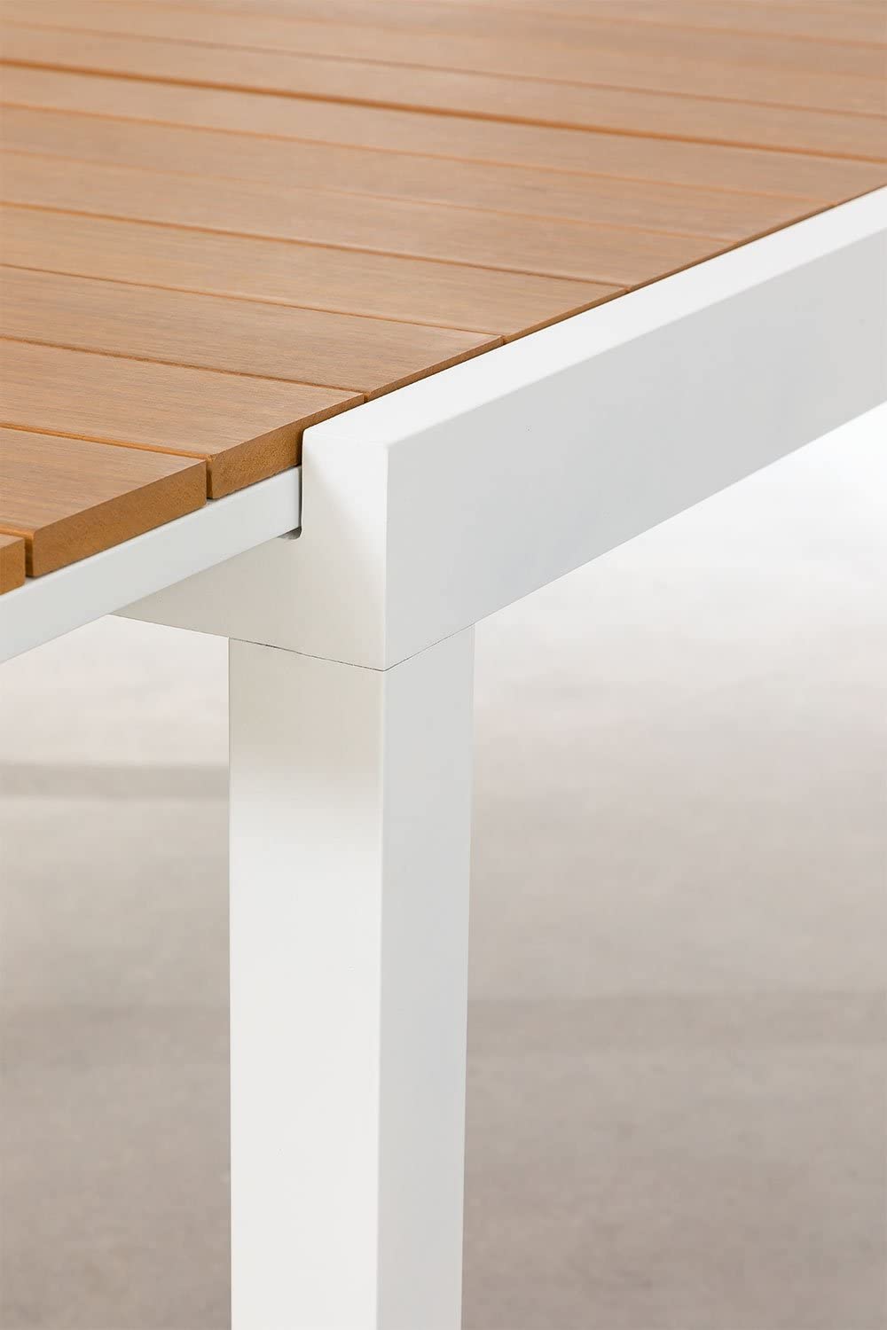 Sklum Saura 150-197x90 cm tavolo giardino allungabile bianco