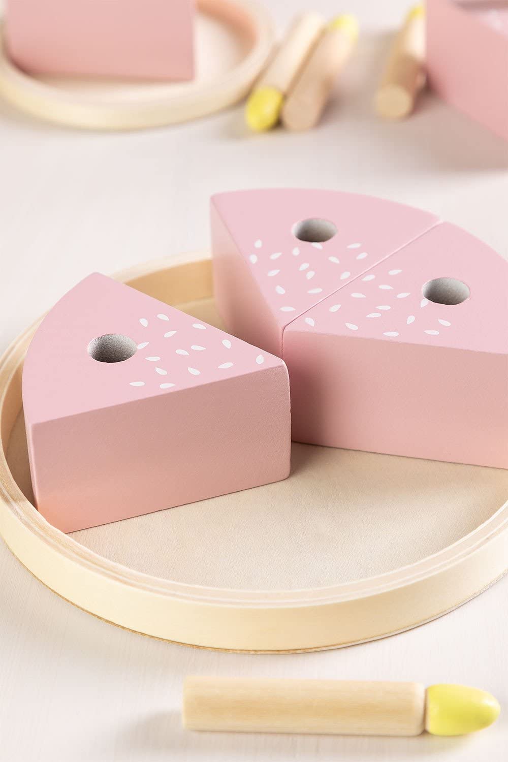 Sklum Karrot Kids Torta Giocattolo in Legno Rosa 6 Pezzi